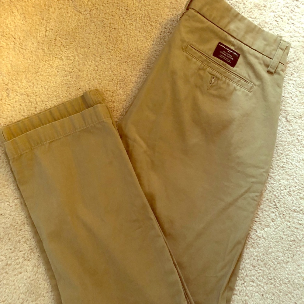 Banana Republic Men’s Khakis